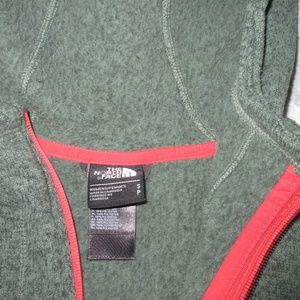 Northface Women's Hoodie Small